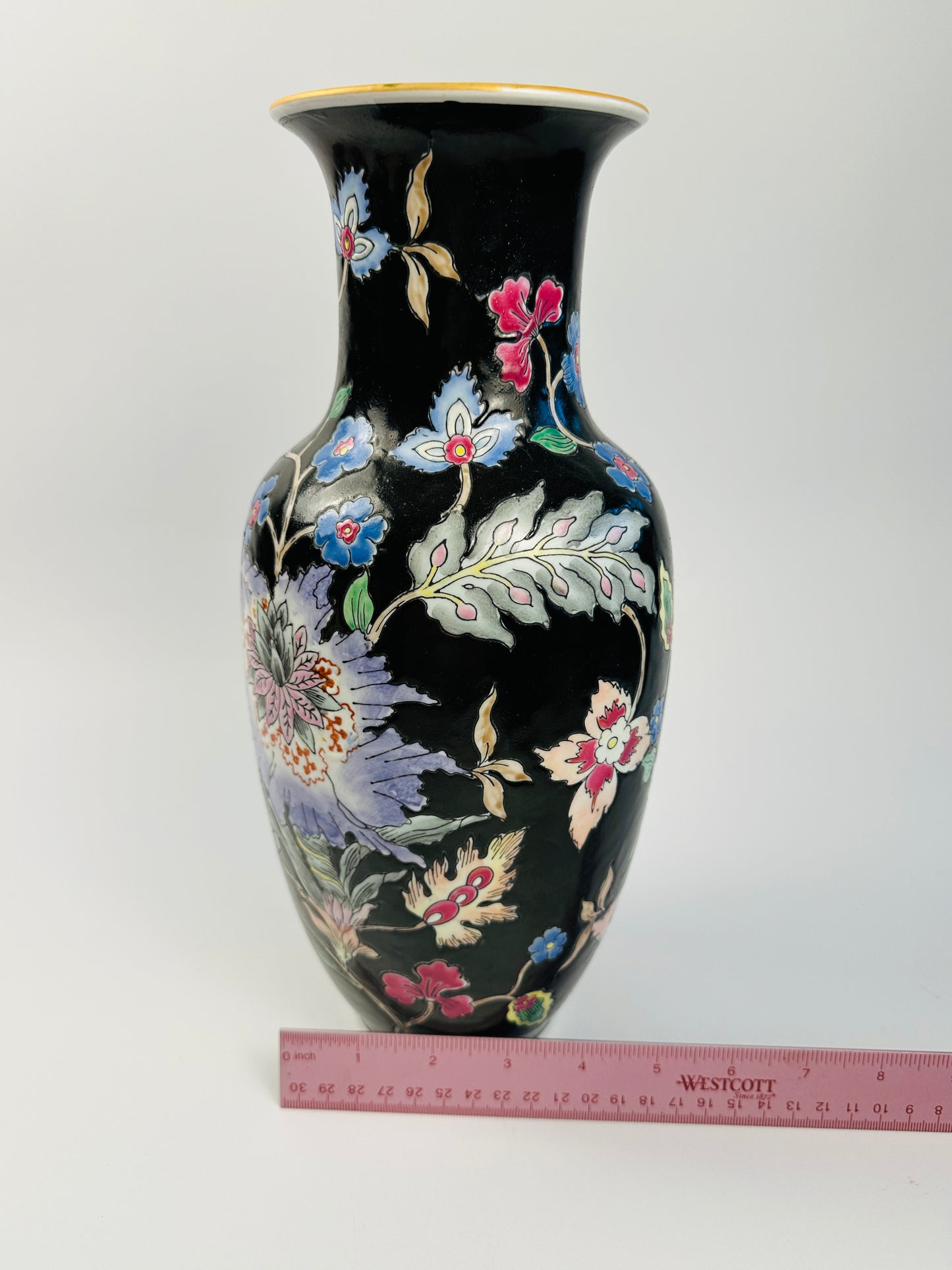 Black Floral Macau Vase