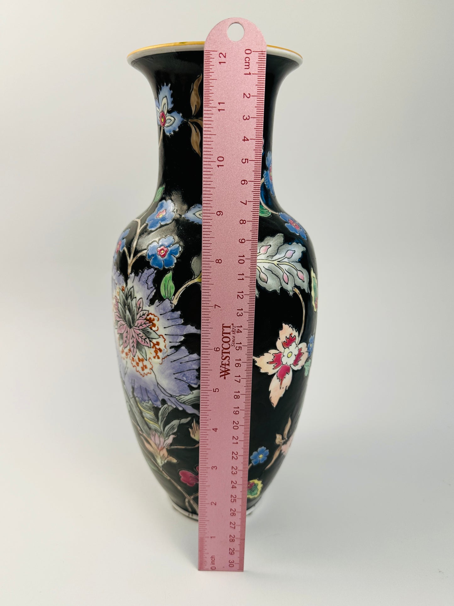 Black Floral Macau Vase