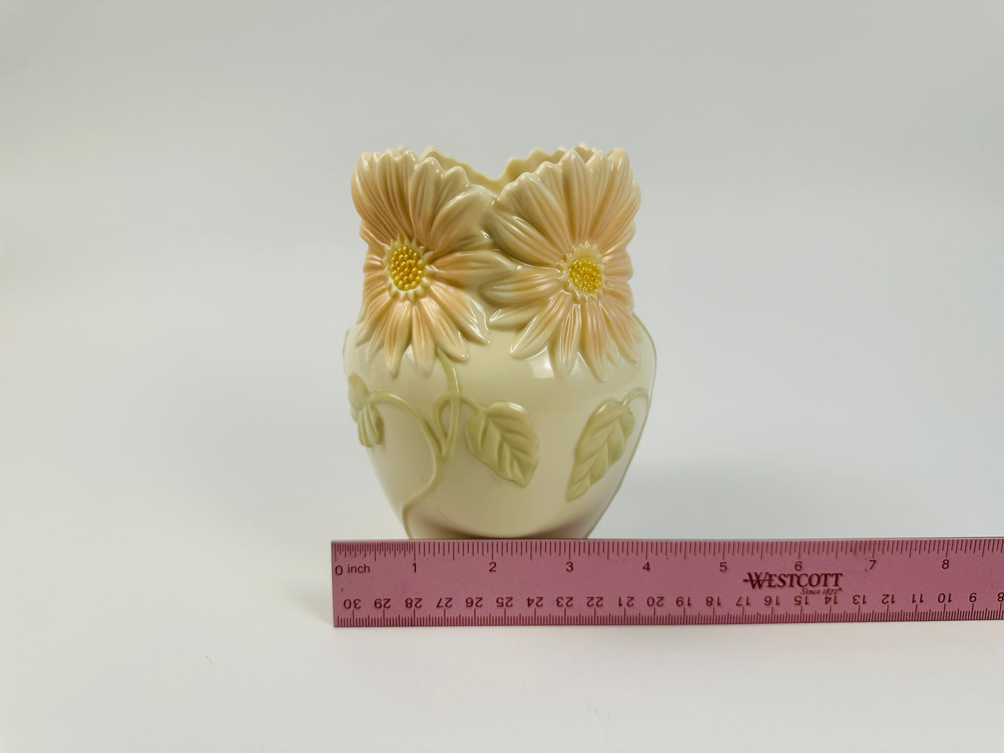 Lenox Gerbera Daisy Vase