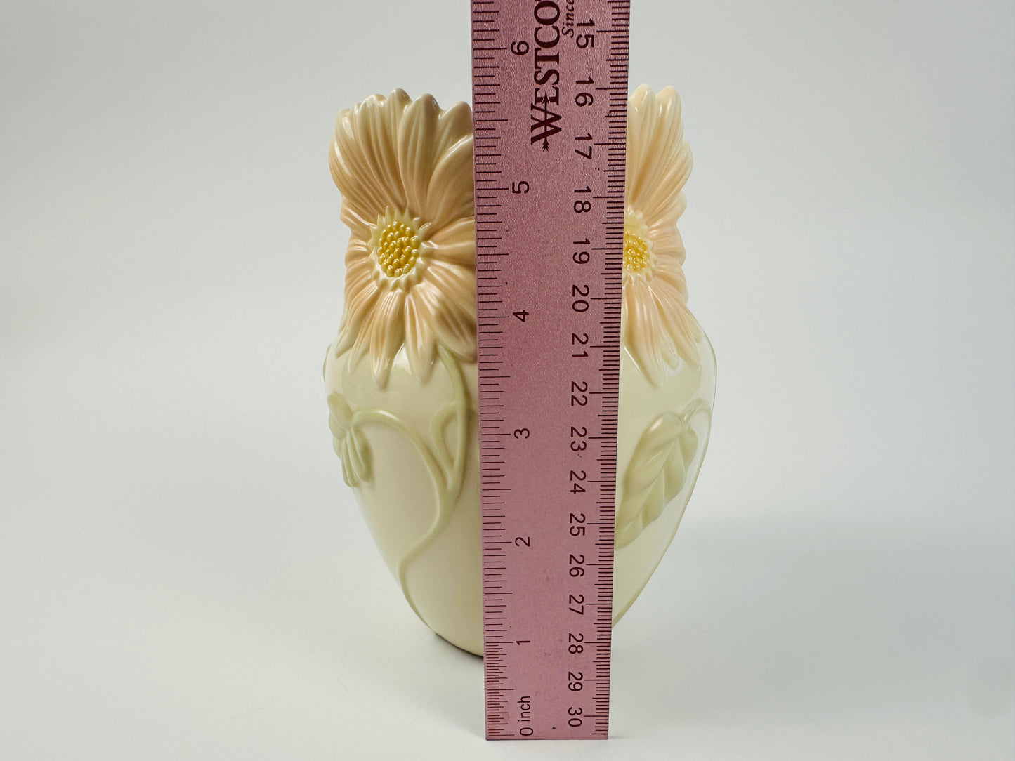 Lenox Gerbera Daisy Vase