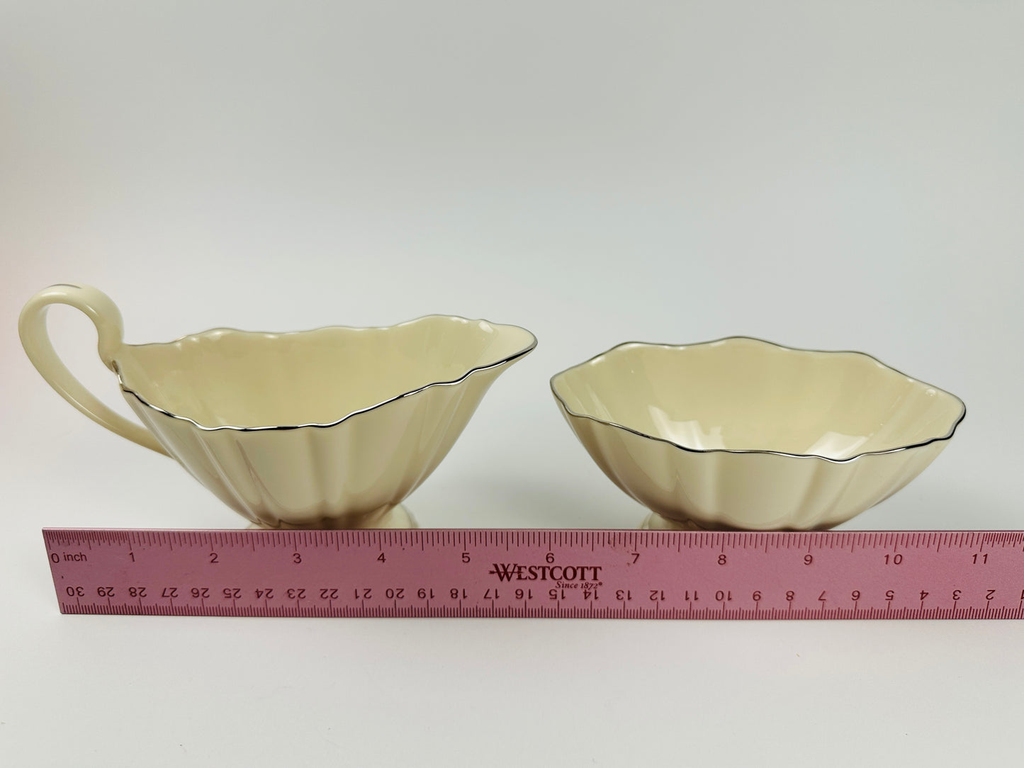 Lenox Gold Trim Sugar Bowl & Creamer Set
