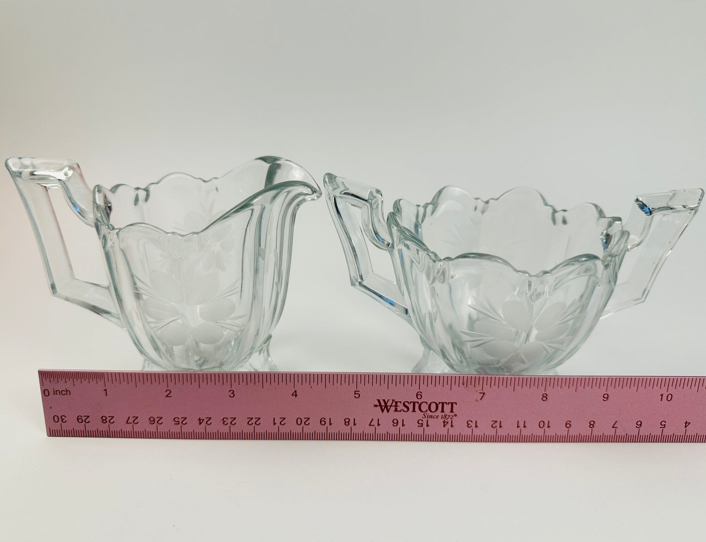 Ribbed Etched 3 Toe Sugar Bowl & Creamer Set