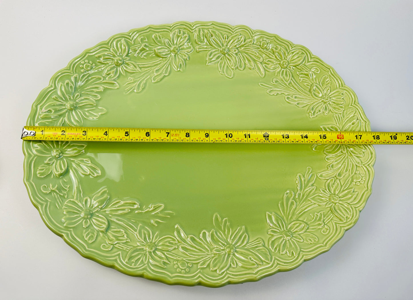 Green Embossed Floral Edge Platter (Imperfections)