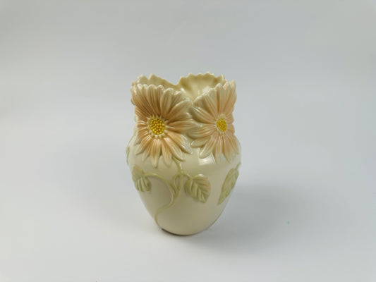 Lenox Gerbera Daisy Vase