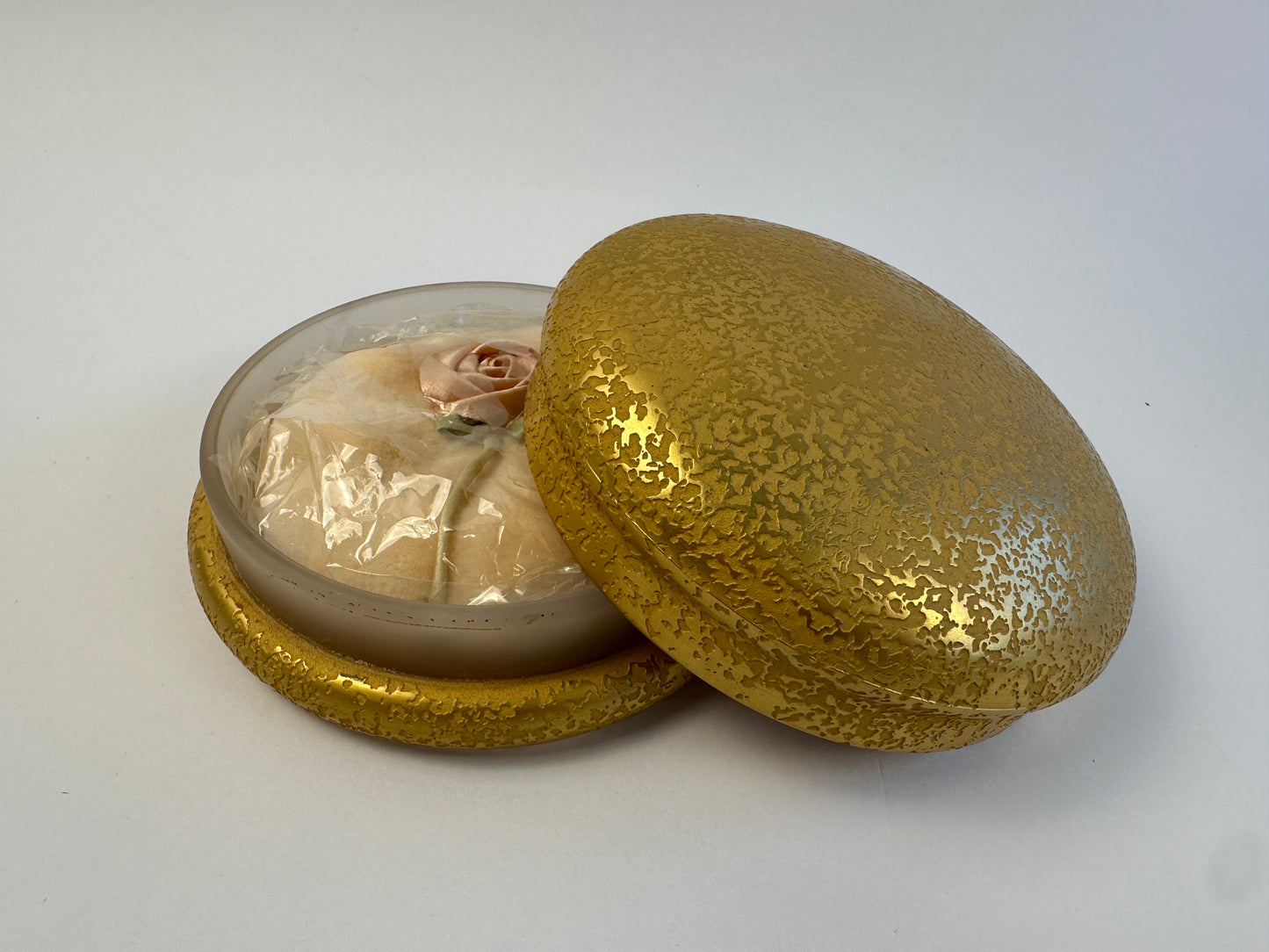Vintage Gold Textured Glass Powder Box With Puff