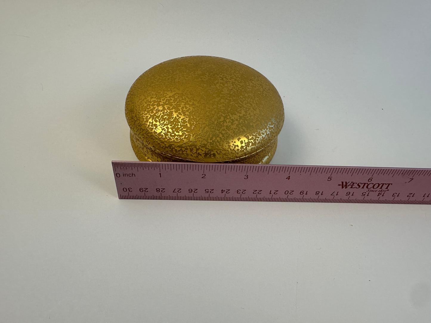 Vintage Gold Textured Glass Powder Box With Puff