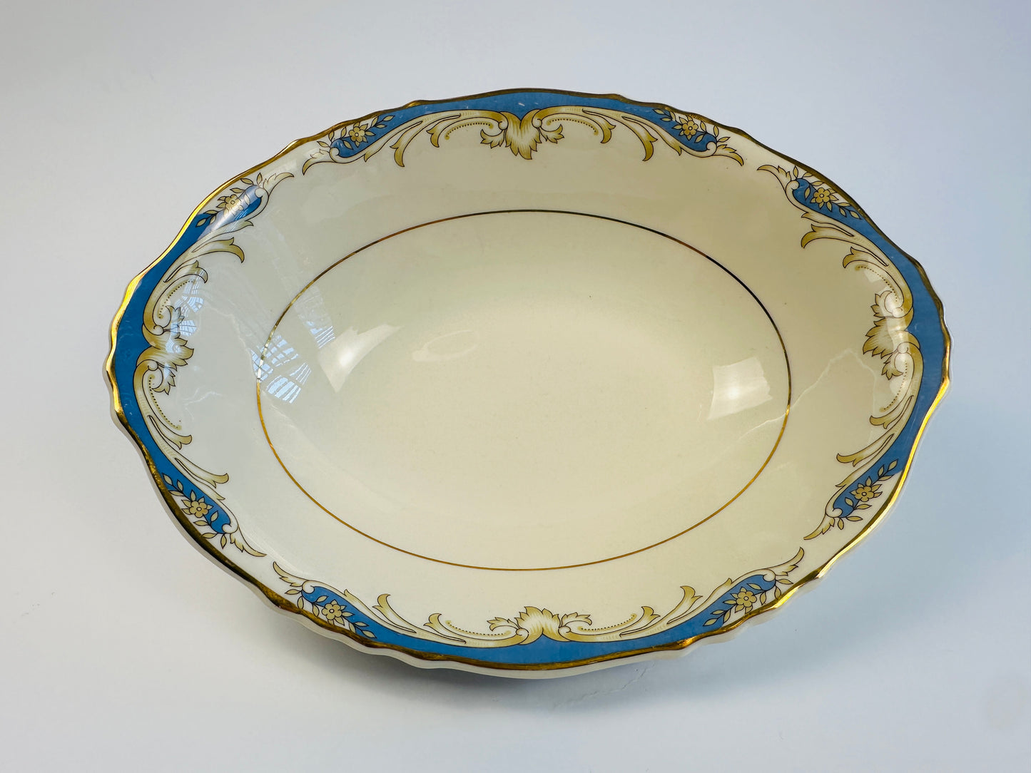 Syracuse China Blue Federal Serving Bowl