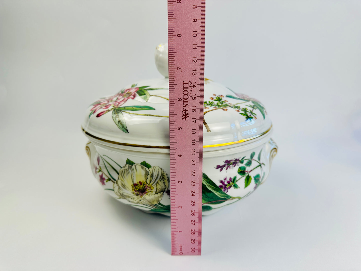 Spode Stafford Flowers Casserole Dish