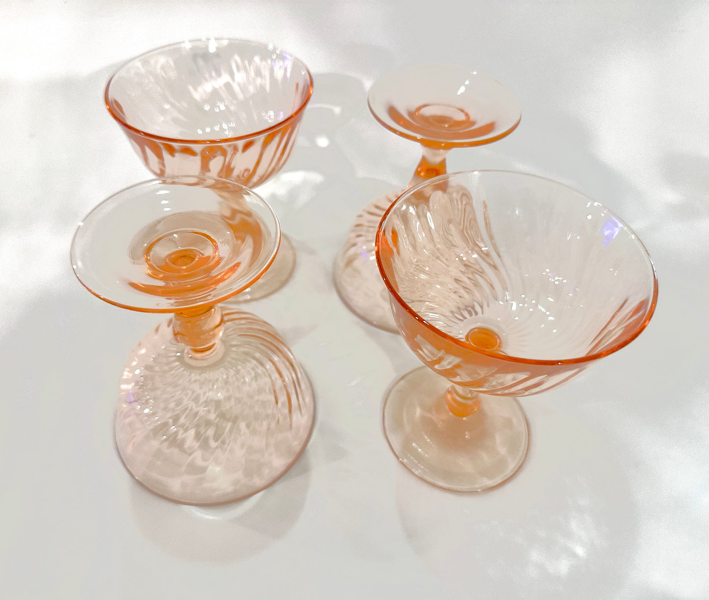 Swirl Rib Pink Coupe Glasses