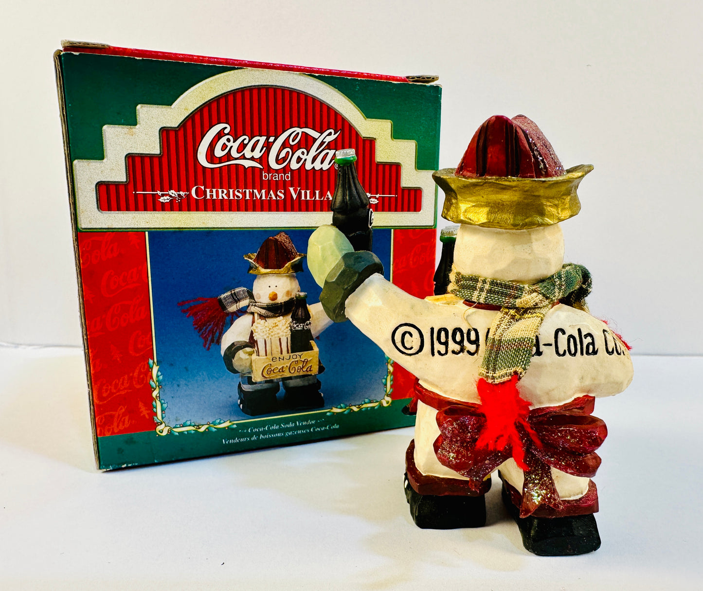 1999 Vintage Coca Cola Snowman Soda Vendor